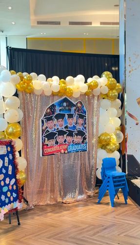 Kinderworld Graduation: Momen Haru di Marketing Gallery EleVee Residences
