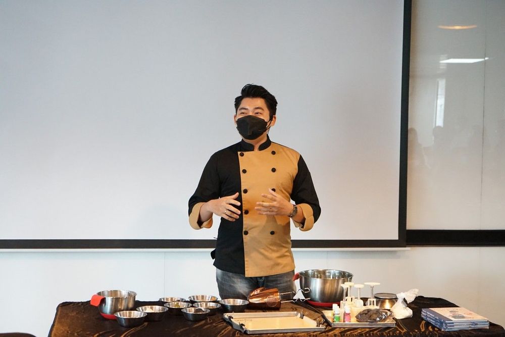 EleVee x BCA Happy Mooncake Festival